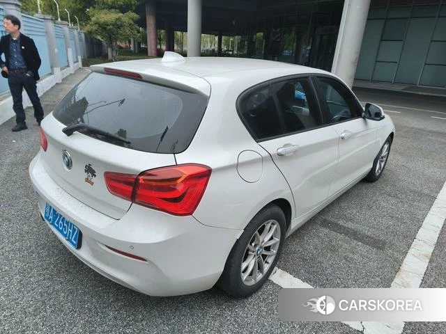 BMW 1 series (imported) 2018 Белый из Китая, фото 2