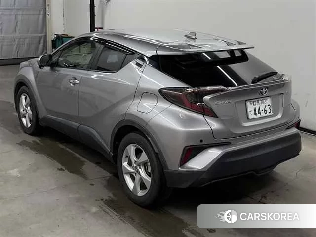 Toyota C-HR 2018 из Японии, фото 2