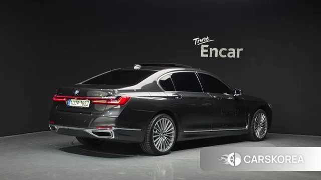 BMW 7 Series (G11) id 2964695 из Кореи 12