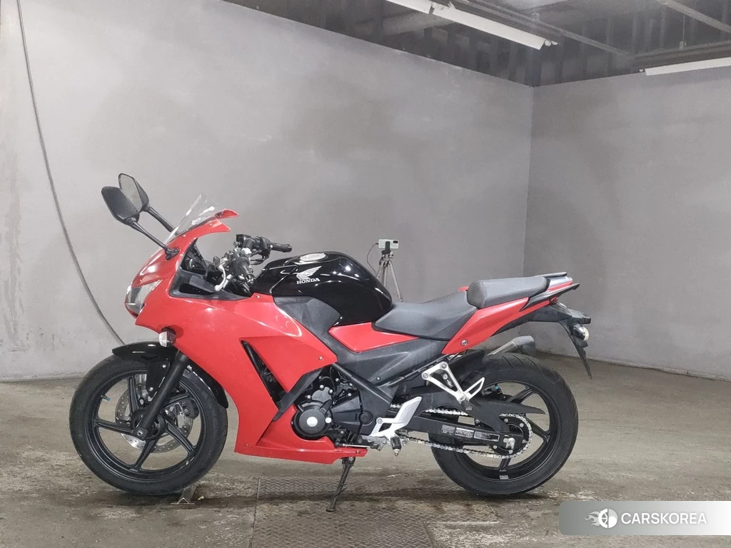 Проданный Honda CBR250R 2016 из Японии, фото 2