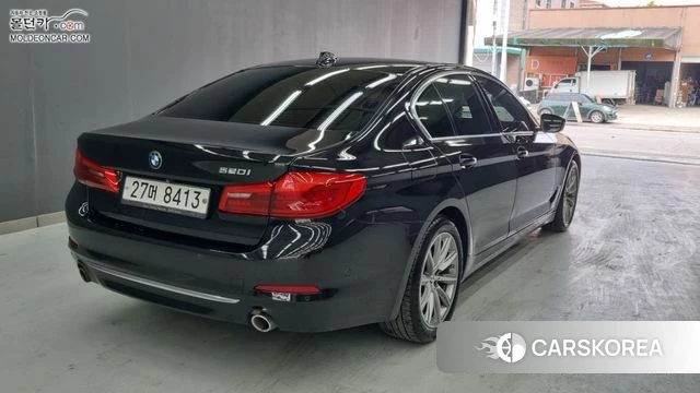 BMW 5 Series (G30) id 4794643 из Кореи 7