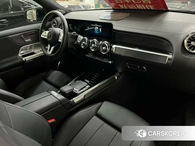 Mercedes-Benz GLB 2021 Черный из Китая, фото 2