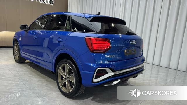 Audi Q2L id 4258406 из Китая 10