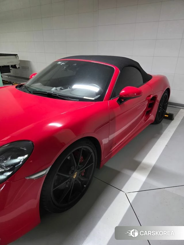 Porsche 718 Boxster 2018 Серебряный из Кореи, фото 4