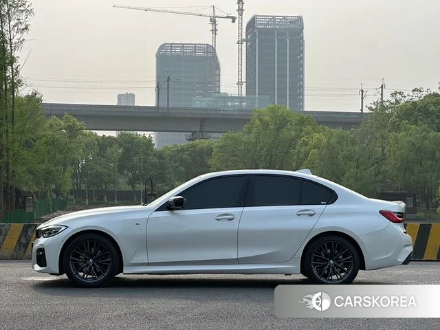BMW 3 series id 4275459 из Китая 12