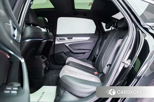 Audi A6L id 4335169 из Китая 12
