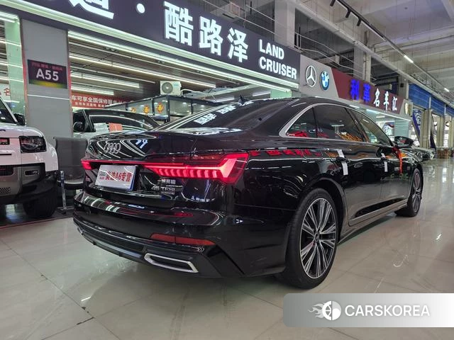 Audi A6L 2022 Черный из Китая, фото 2