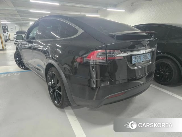 Tesla Model X id 4496481 из Кореи 12