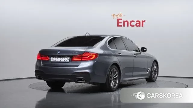 BMW 5 Series (G30) id 3363285 из Кореи 12