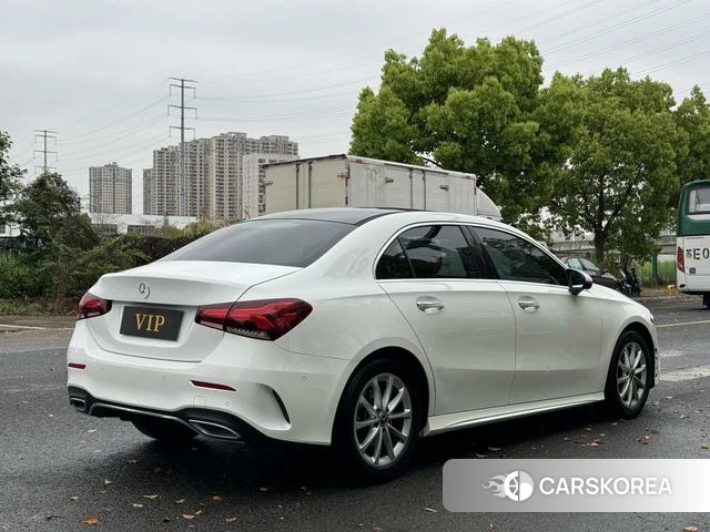 Mercedes-Benz Class A 2021 Белый из Китая, фото 2