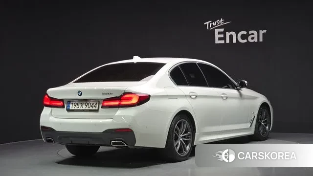 BMW 5 Series (G30) id 2901807 из Кореи 12