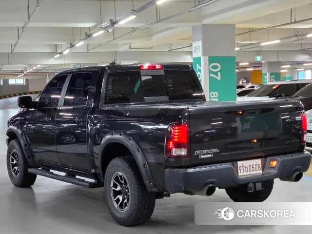 Dodge Lampicup 2018 Черный из Кореи, фото 4