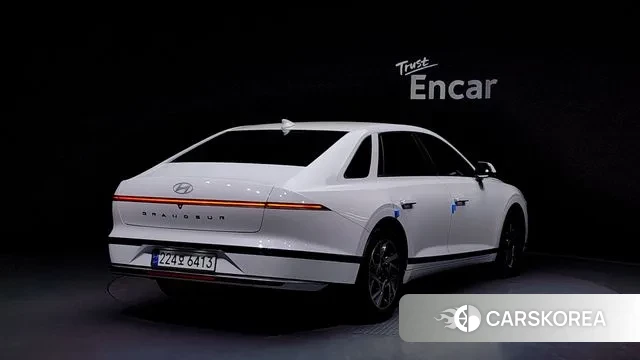 Hyundai Grandeur Hybrid (GN7) id 3447032 из Кореи 12