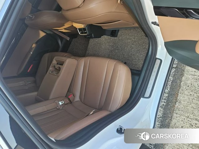 Hyundai Grandeur Hybrid (GN7) 2024 Белый из Кореи, фото 2