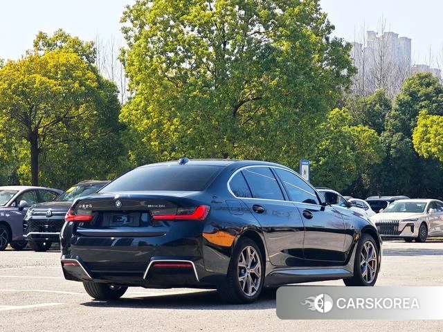 BMW i3 2023 Черный из Китая, фото 2