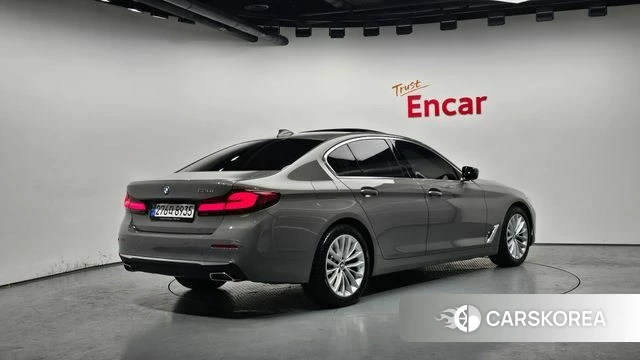 BMW 5 Series (G30) id 4018261 из Кореи 12