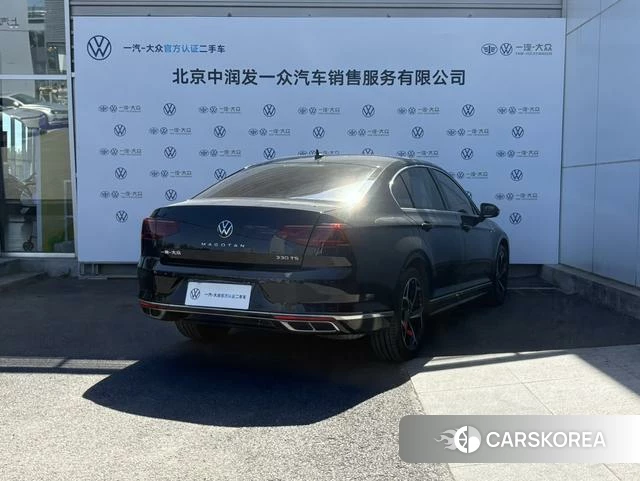 Volkswagen Magotan 2023 Черный из Китая, фото 6