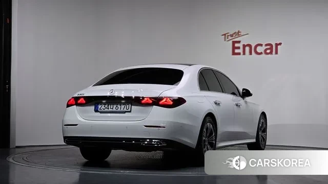 Mercedes-Benz E-Class W214 id 3477254 из Кореи 12