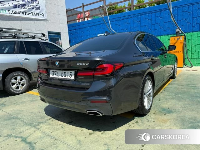 BMW 5 Series (G30) 2018 Серый из Кореи, фото 3