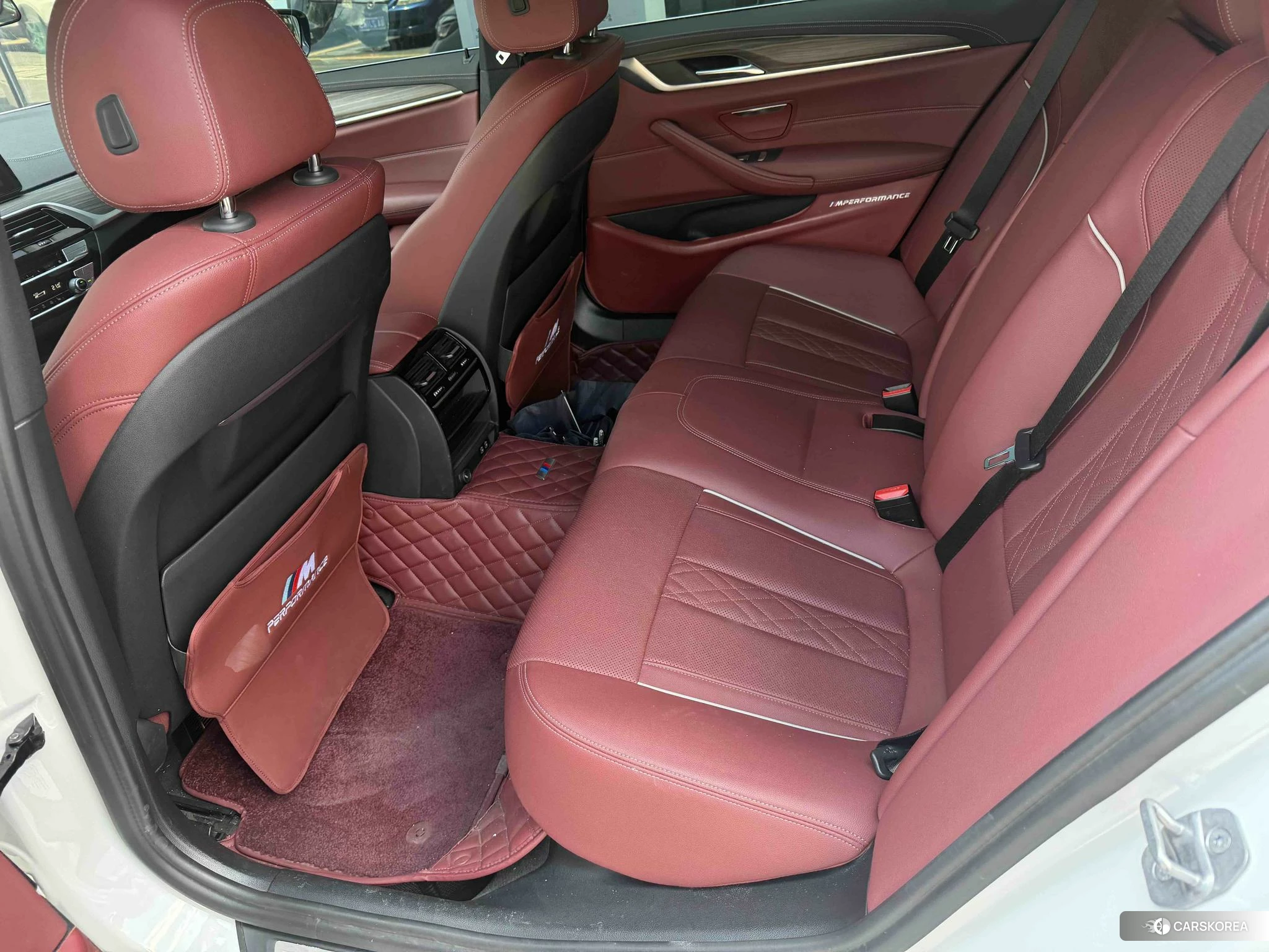 BMW 5 series 2021 Белый из Китая, фото 3