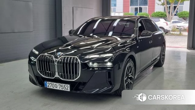 BMW 7 Series (G70) id 4700726 из Кореи 10