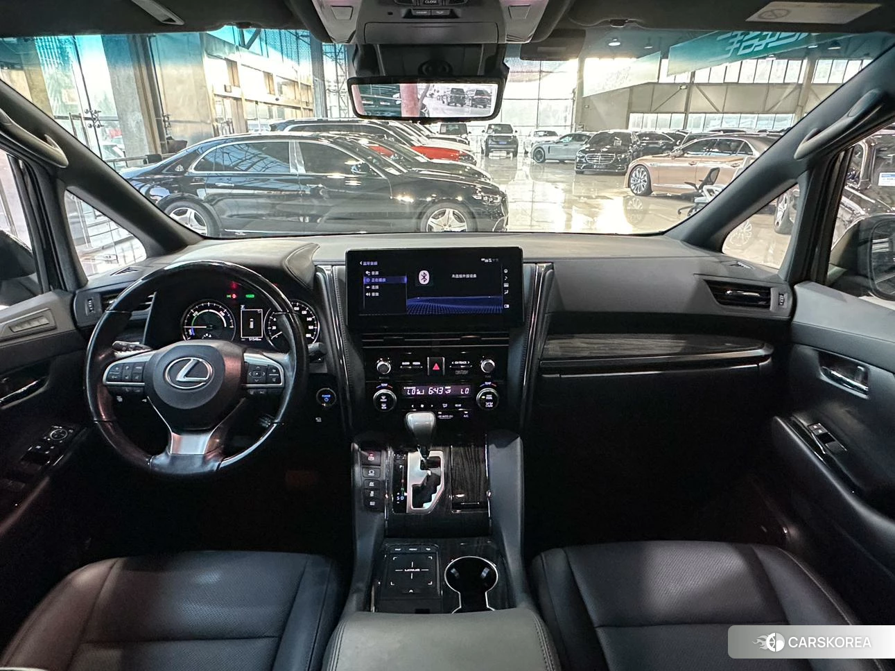 Lexus LM id 4504989 из Китая 12