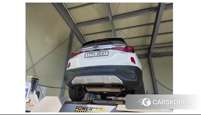 Kia Seltos 2021 Белый из Кореи, фото 2