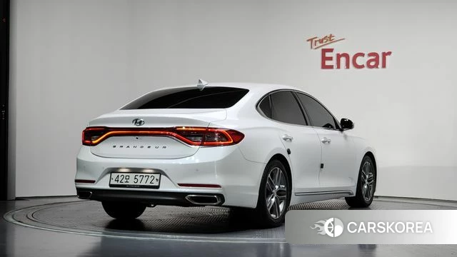 Hyundai Grandeur IG id 4471232 из Кореи 12