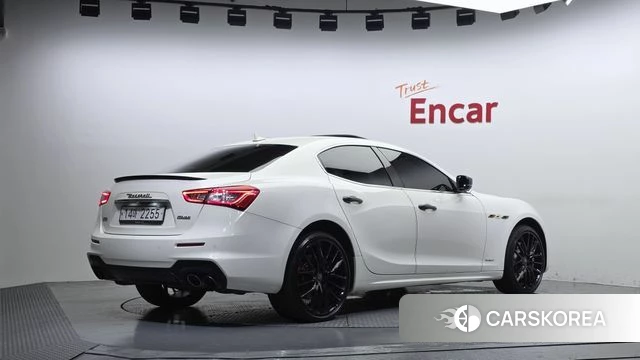 Maserati Ghibli id 4551555 из Кореи 12
