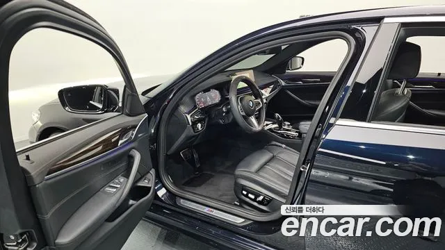 BMW 5 Series (G30) id 2705054 из Кореи 12