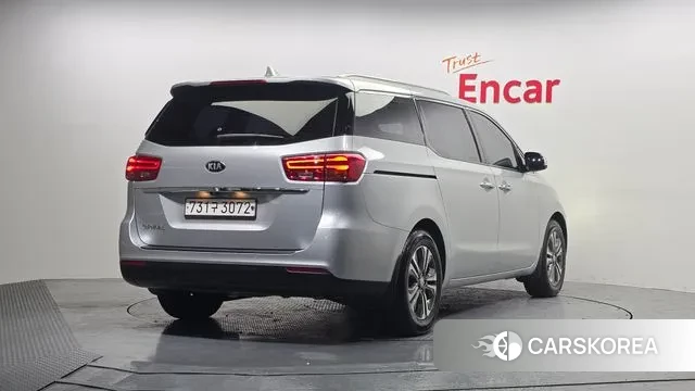 Kia The New Carnival id 3616641 из Кореи 12