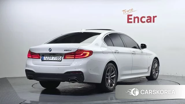 BMW 5 Series (G30) id 4483312 из Кореи 12