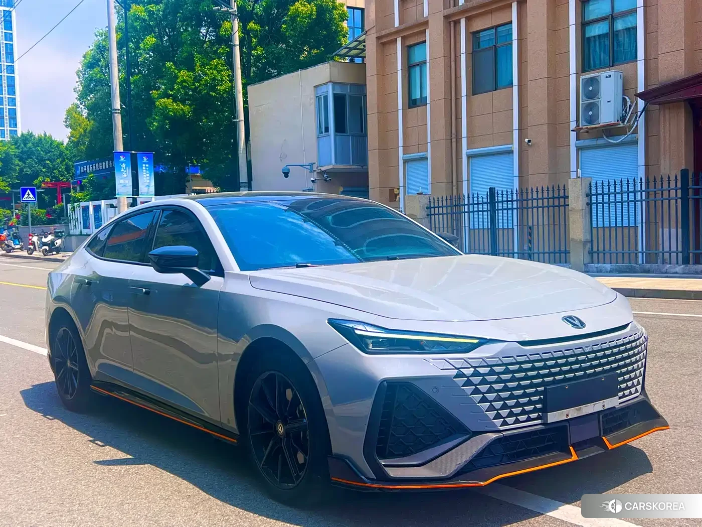 Chang'an UNI-V id 4679635 из Китая 8