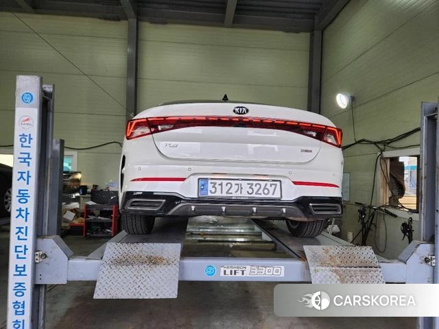 Kia K5 3rd generation 2020 Белый из Кореи, фото 2