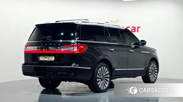 Lincoln Navigator 4th generation id 4324381 из Кореи 12