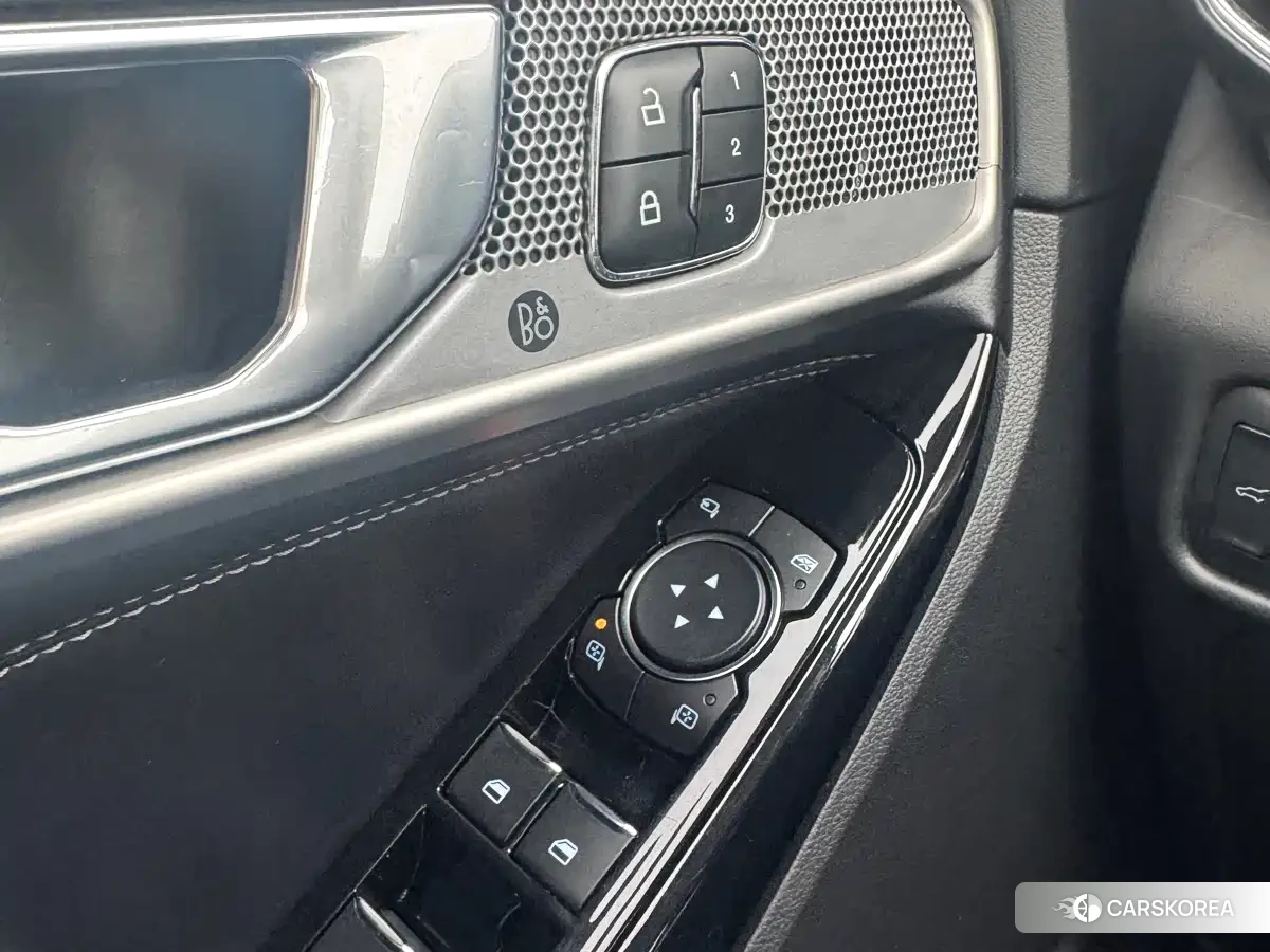 Ford Explorer 2020 Черный из Китая, фото 6