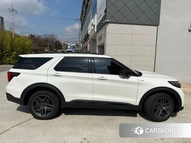 Ford Explorer 6th Generation id 3769707 из Кореи 8