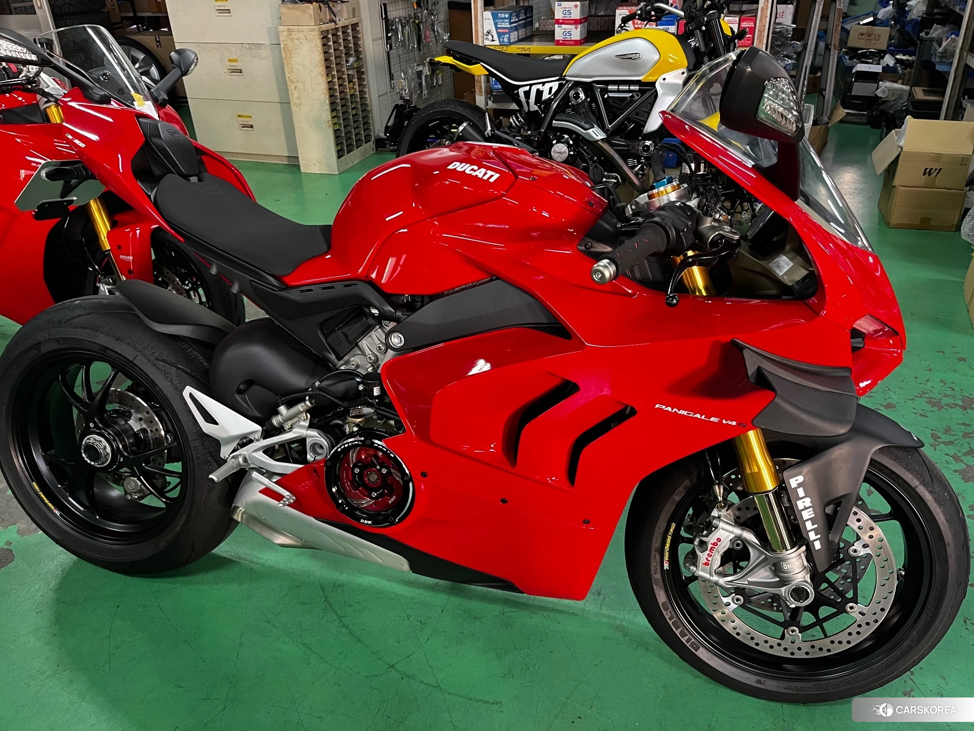 Ducati PANIGALE V4 S 2021 из Японии
