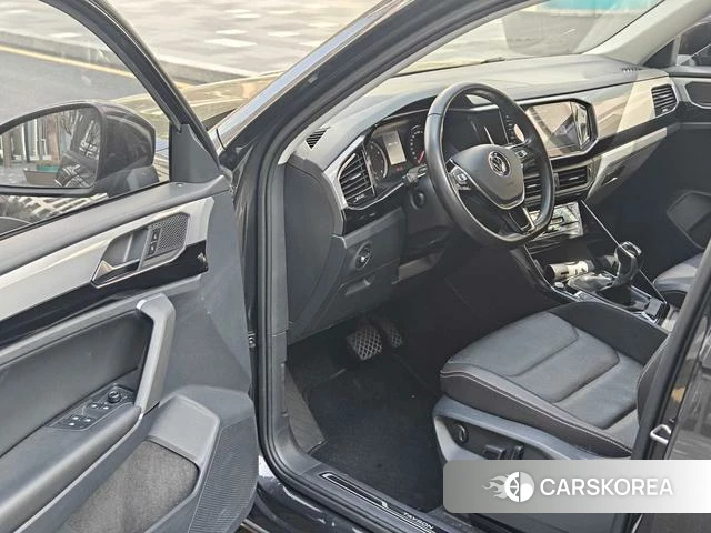 Volkswagen Tanyue 2021 Темно-серый из Китая, фото 4