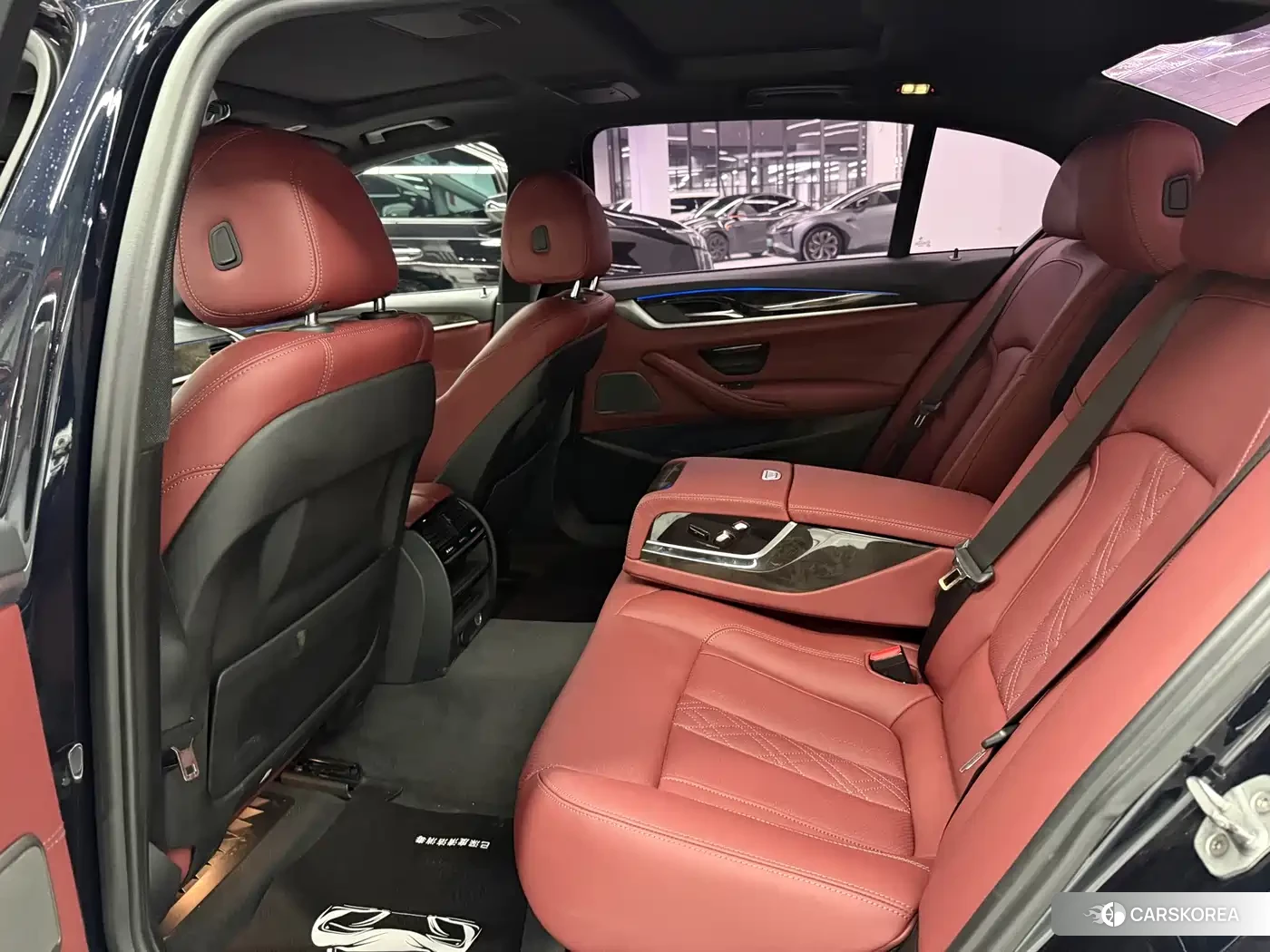 BMW 5 series 2018 Черный из Китая, фото 4