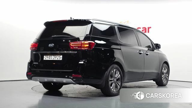 Kia The New Carnival id 4677455 из Кореи 12
