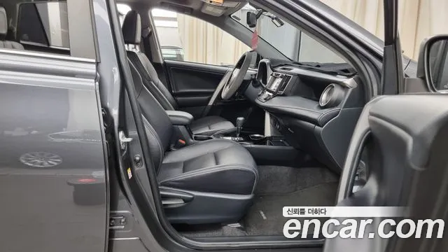 Toyota RAV4 id 2785469 из Кореи 12