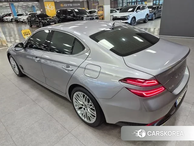 Genesis The New G70 id 3572776 из Кореи 12