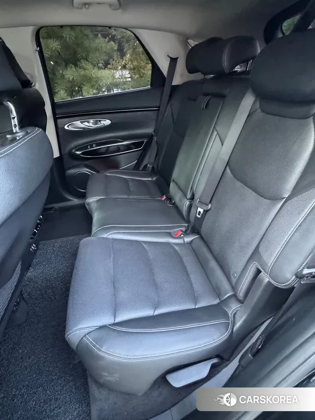 Genesis GV70 2021 Черный из Кореи, фото 2