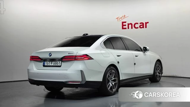 BMW 5 Series (G60) id 4696299 из Кореи 12