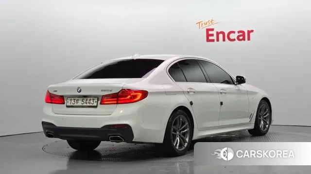 BMW 5 Series (G30) id 2995319 из Кореи 12