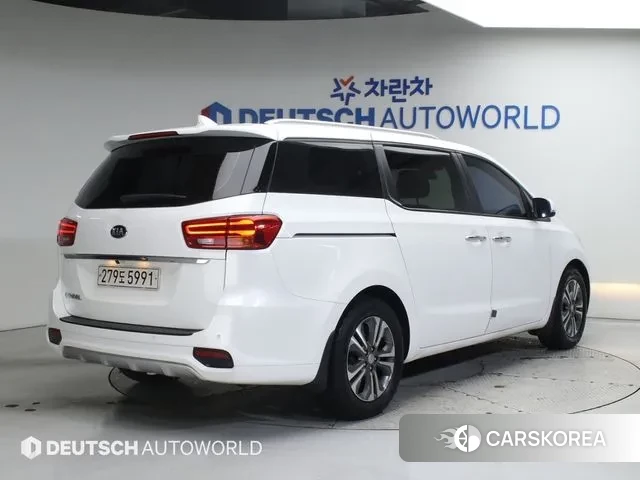 Kia The New Carnival id 3519948 из Кореи 12