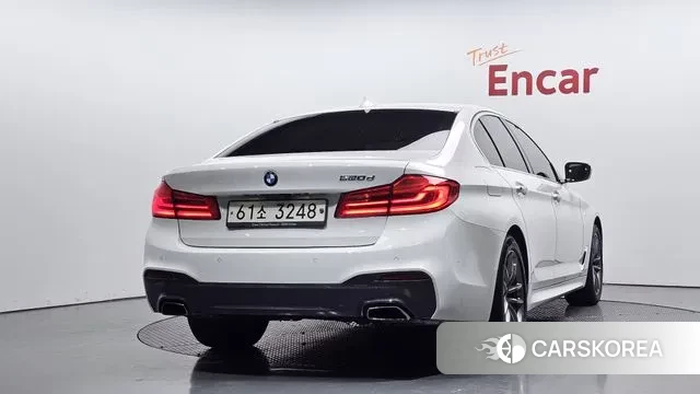 BMW 5 Series (G30) id 3647383 из Кореи 12