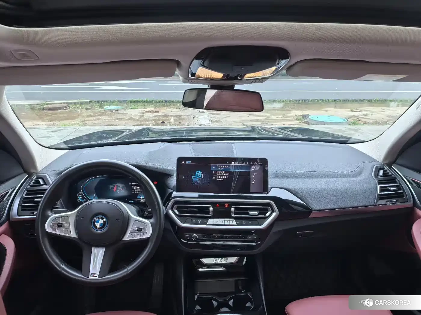 BMW iX3 2024 Черный из Китая, фото 2