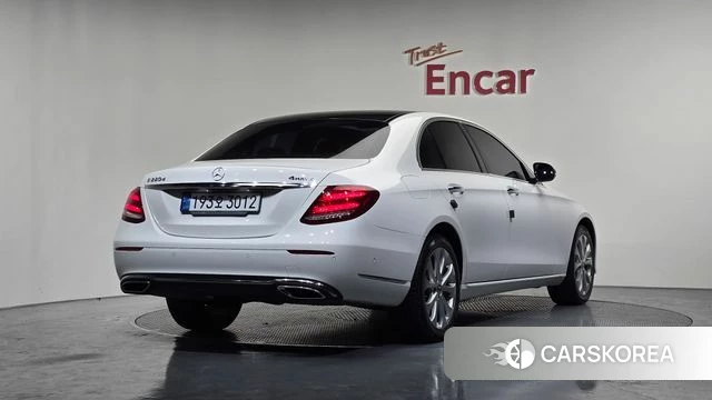 Mercedes-Benz E-Class W213 id 3845145 из Кореи 12